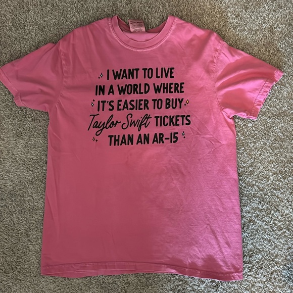 Pink Taylor Swift Graphic Tee - Picture 1 of 1